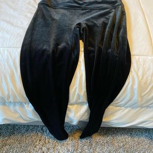 Spanx velvet leggings